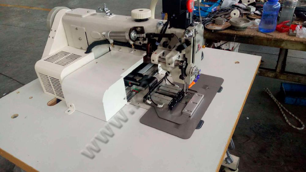 Швейный автомат для пошива сверхтяжелых материалов Autosew ASM-3515-3020-HK (с горячим ножом обрезки нити) 2