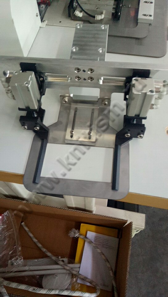 Швейный автомат для пошива сверхтяжелых материалов Autosew ASM-3515-3020-HK (с горячим ножом обрезки нити) 4