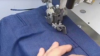 Equipped lockstitch workstation for stitching around the waist of skirts and trousers DURKOPP ADLER 550-5-5-2 1