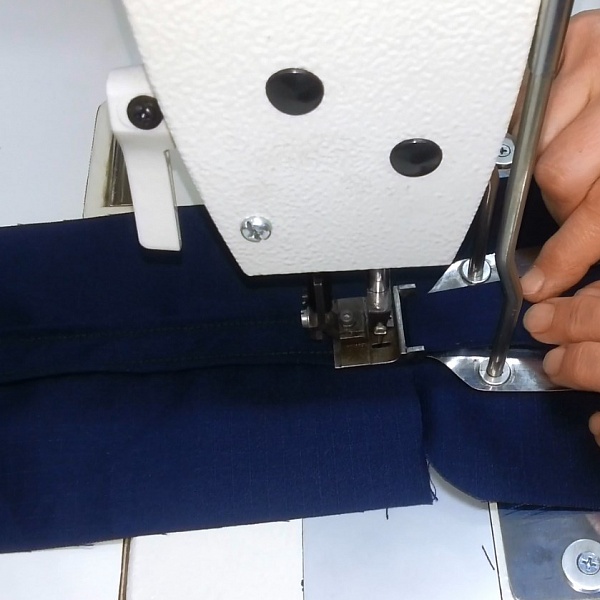Turnkey solution for making a fold pocket flap