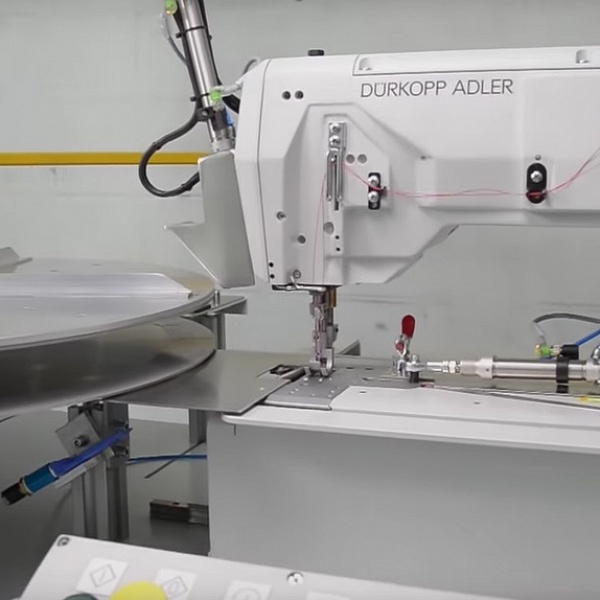 Швейный автомат для пошива подушек безопасности Durkopp Adler KSL KL-201
